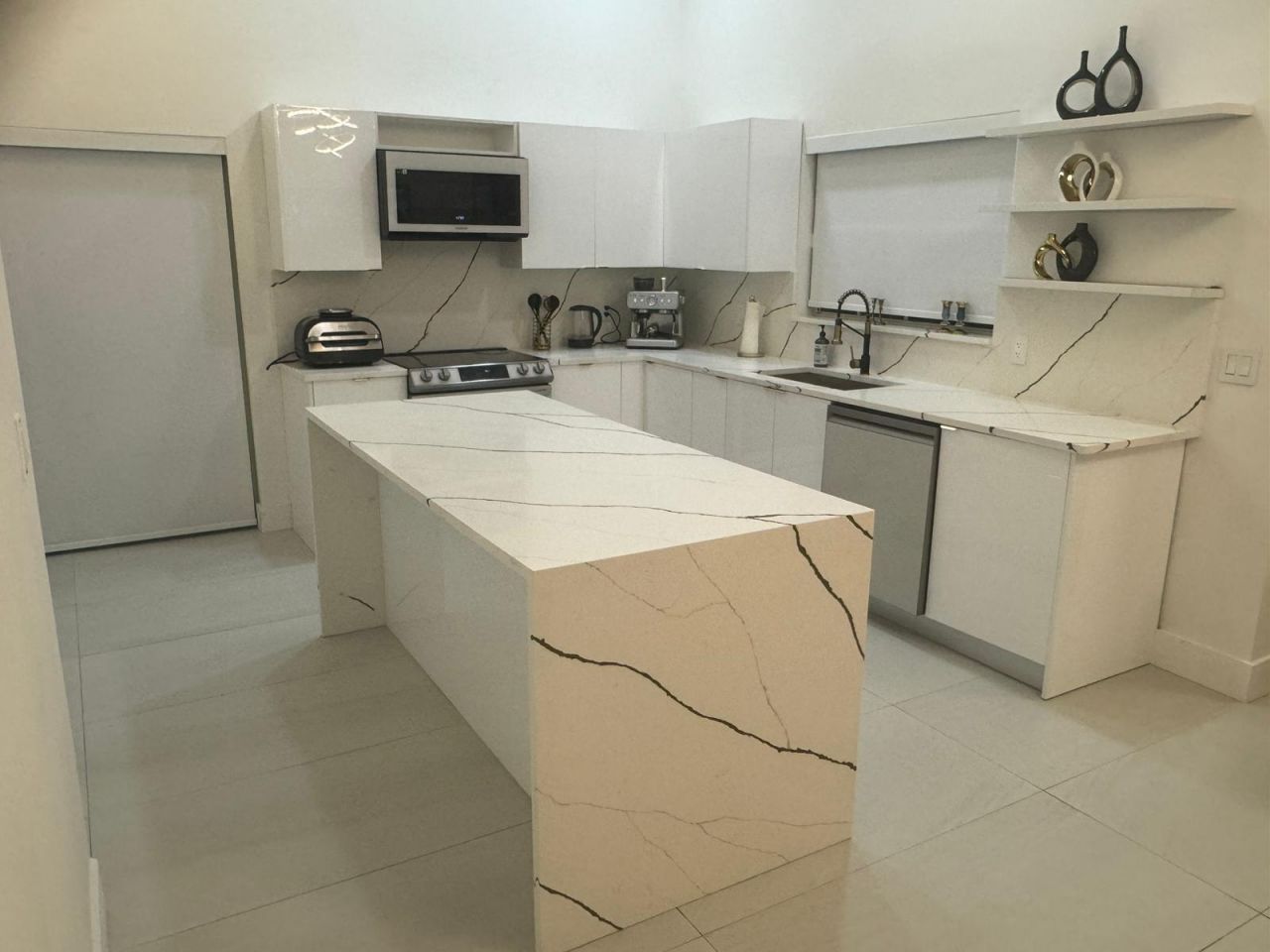 18 Selby Lane, Palm Beach Gardens, FL 33418 Photo