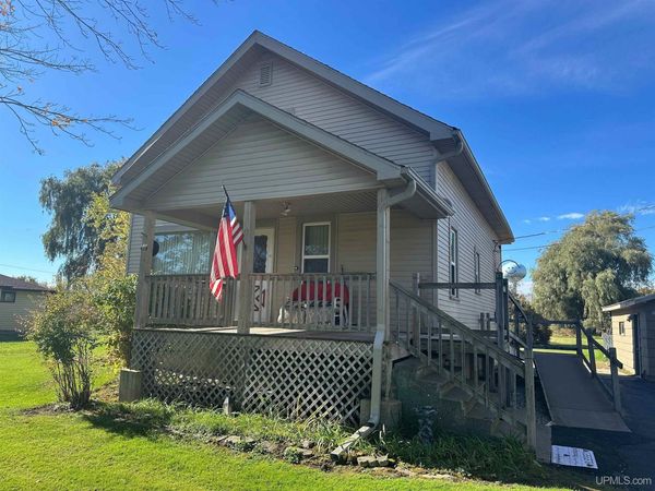 6305 S 3rd Street, Wells Twp, MI 49894