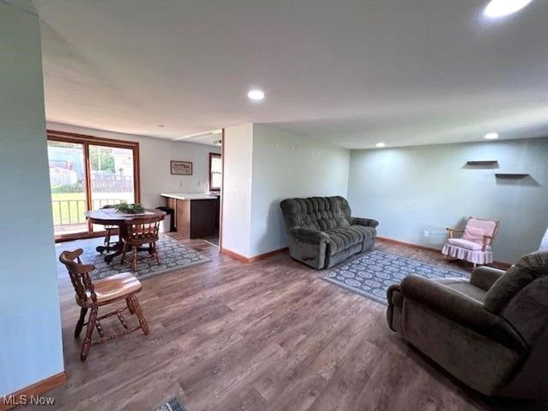 606 Pearl Street, Belmont, WV 26134 Photo 4