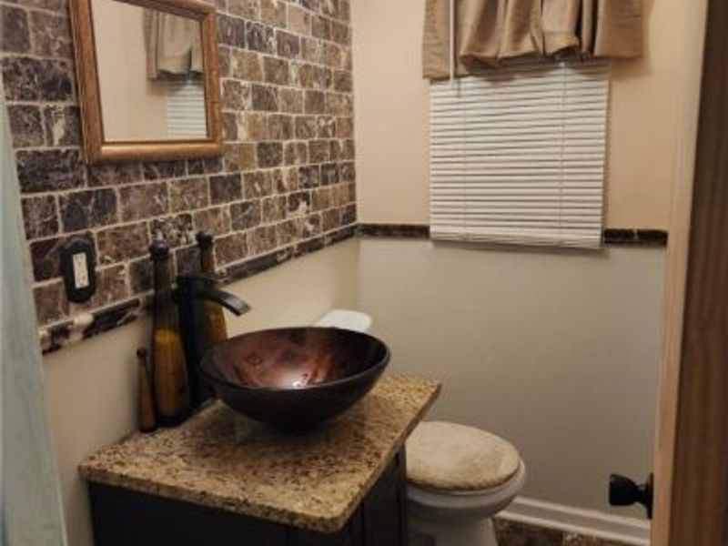 16702 Glendale Avenue, Cleveland, OH 44128 Photo 8