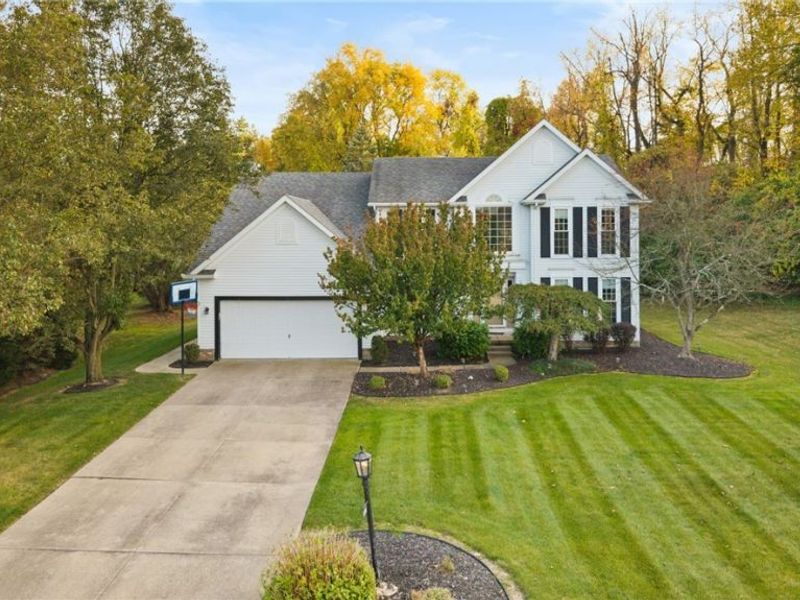 4930 Squire Drive, Sagamore Hills, OH 44067 Photo 2