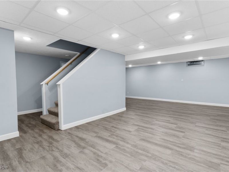 4930 Squire Drive, Sagamore Hills, OH 44067 Photo 27