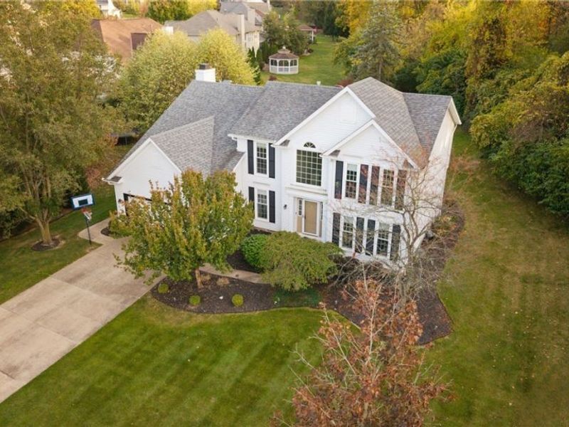 4930 Squire Drive, Sagamore Hills, OH 44067 Photo 4