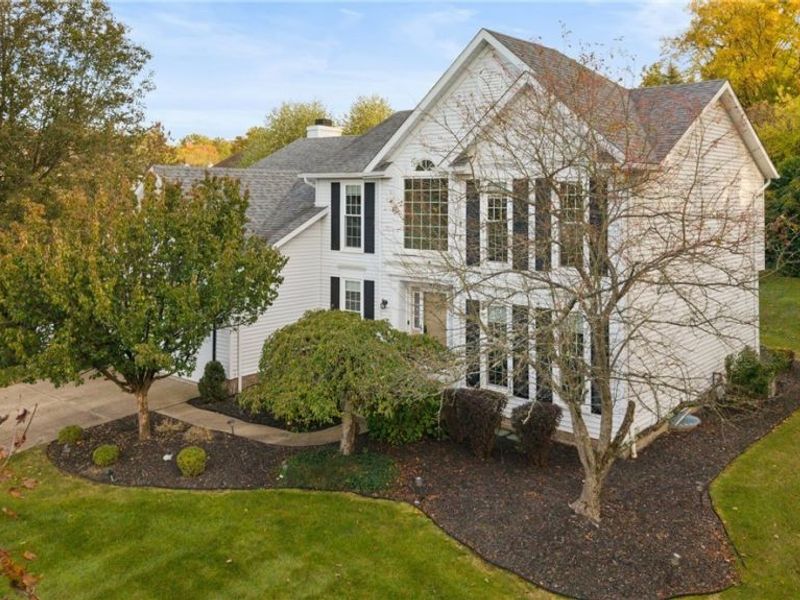 4930 Squire Drive, Sagamore Hills, OH 44067 Photo 5