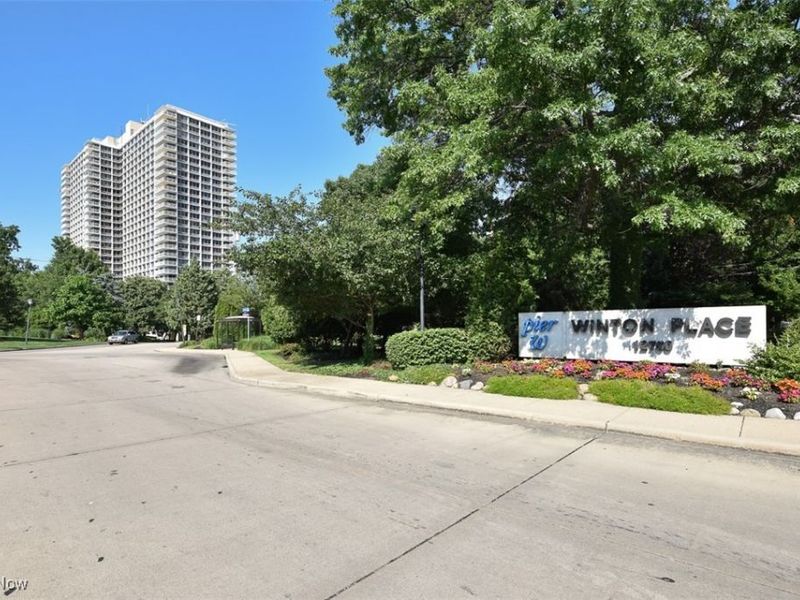 12700 Lake Avenue, Unit 1610, Lakewood, OH 44107 Photo 1