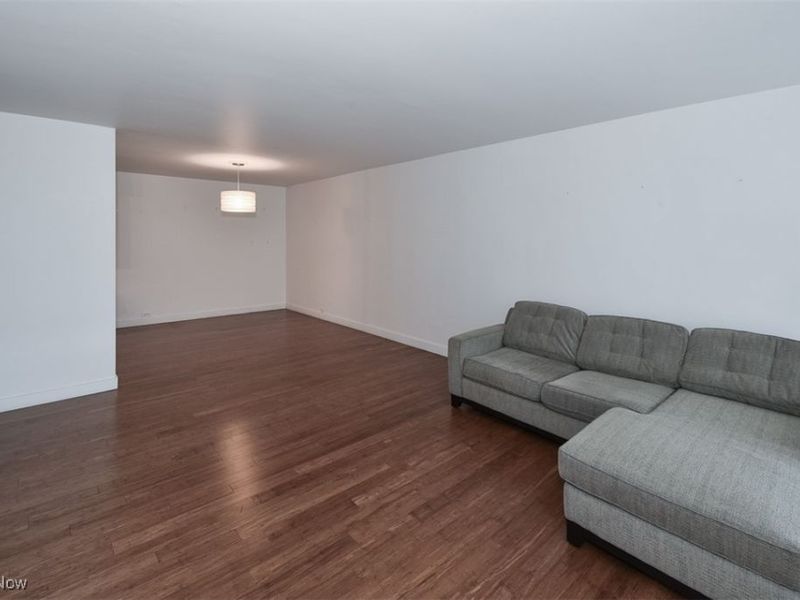 12700 Lake Avenue, Unit 1610, Lakewood, OH 44107 Photo 14