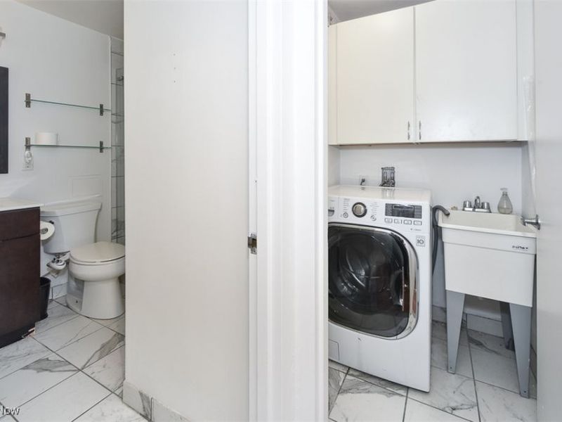 12700 Lake Avenue, Unit 1610, Lakewood, OH 44107 Photo 28