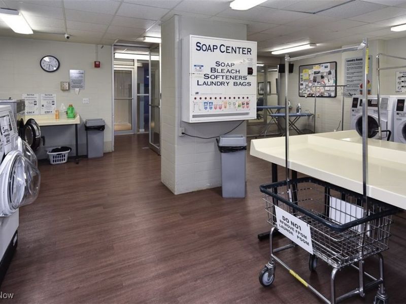 12700 Lake Avenue, Unit 1610, Lakewood, OH 44107 Photo 35