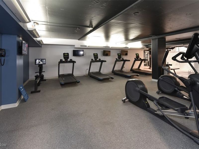 12700 Lake Avenue, Unit 1610, Lakewood, OH 44107 Photo 38