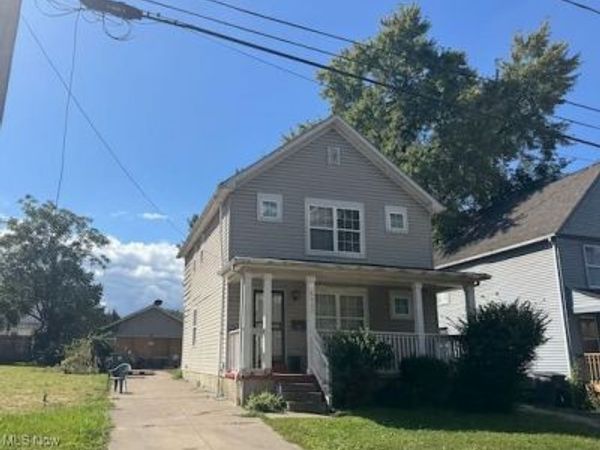 6922 Berdelle Avenue, Cleveland, OH 44105