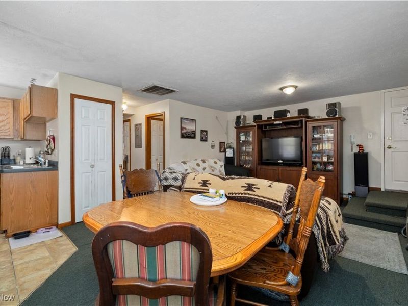 1850 Washington Avenue, Lorain, OH 44052 Photo 28