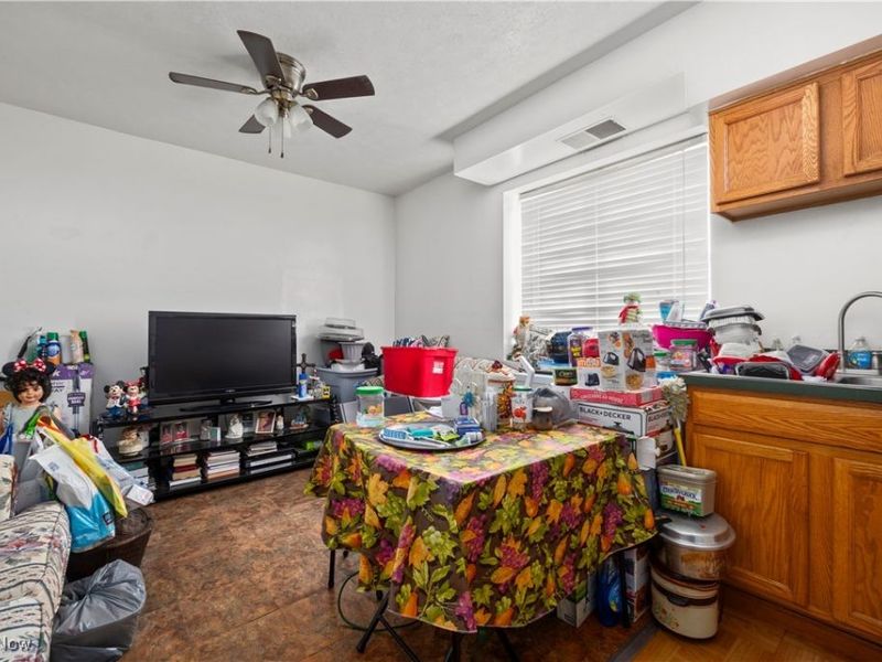 1850 Washington Avenue, Lorain, OH 44052 Photo 35