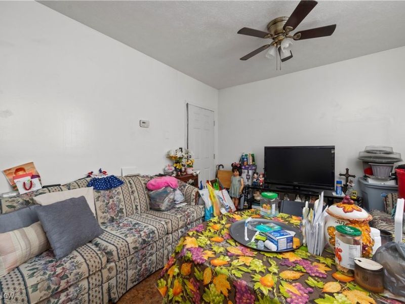 1850 Washington Avenue, Lorain, OH 44052 Photo 36
