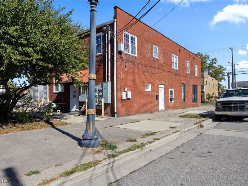 1850 Washington Avenue, Lorain, OH 44052 Photo 42