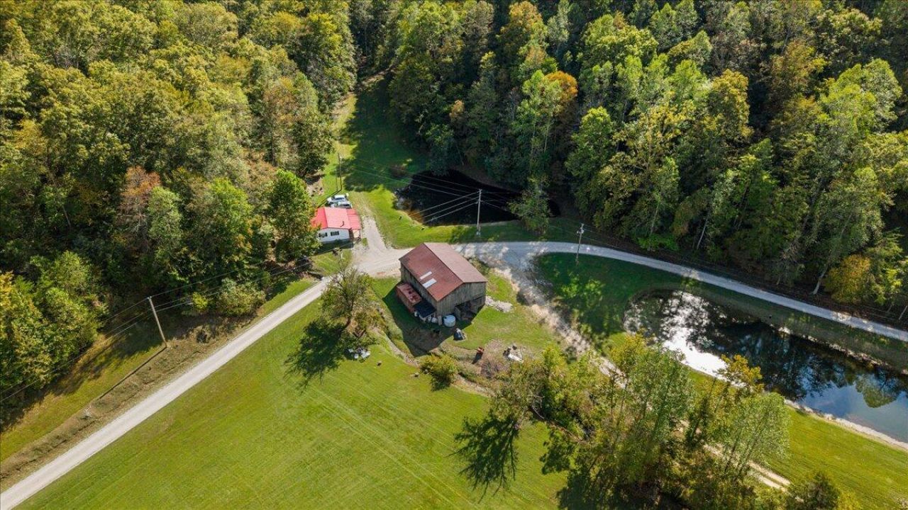 2270 Star Gap Road, Stanton, KY 40380