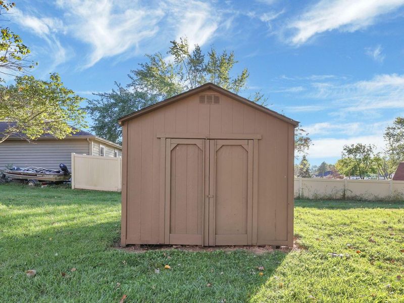 1490 Itawamba Trail, London, OH 43140 Photo 32