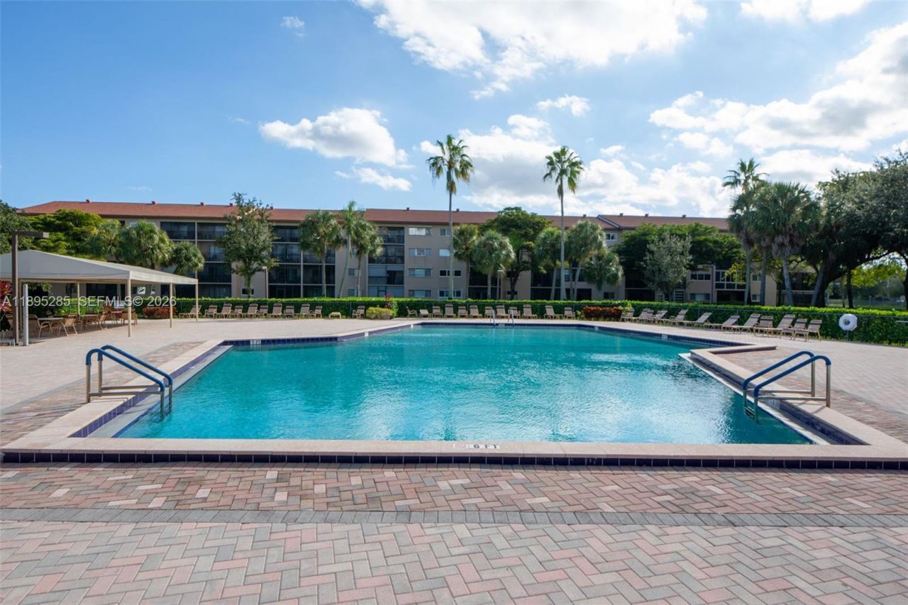 1551 SW 135th Ter, Unit 314G, Pembroke Pines, FL 33027 Photo
