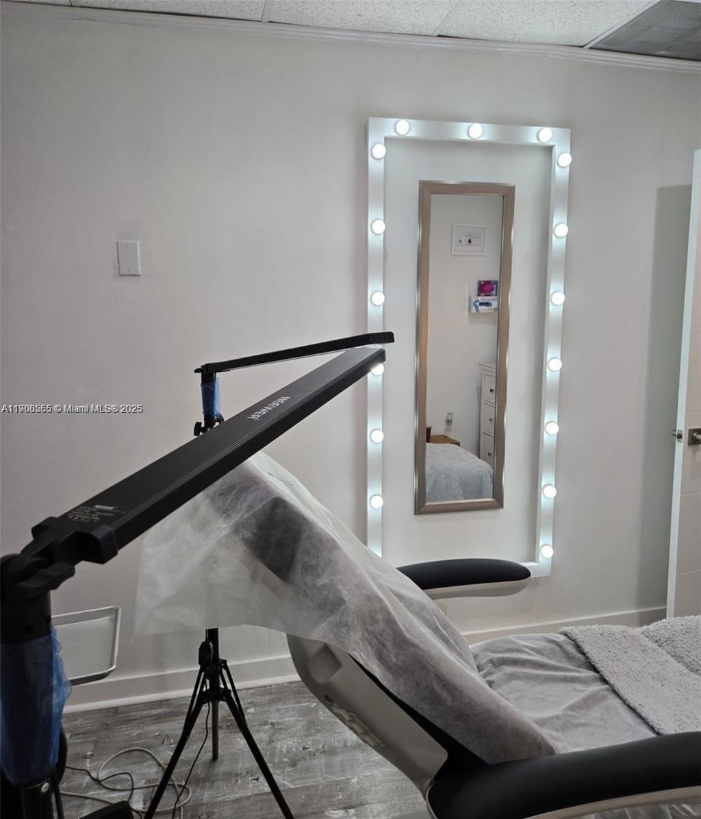 13205 SW 137 Ave, Kendall, FL 33186 Photo