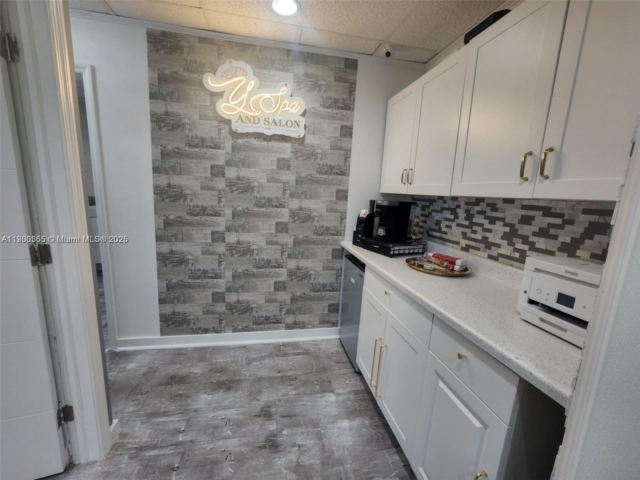 13205 SW 137 Ave, Kendall, FL 33186 Photo