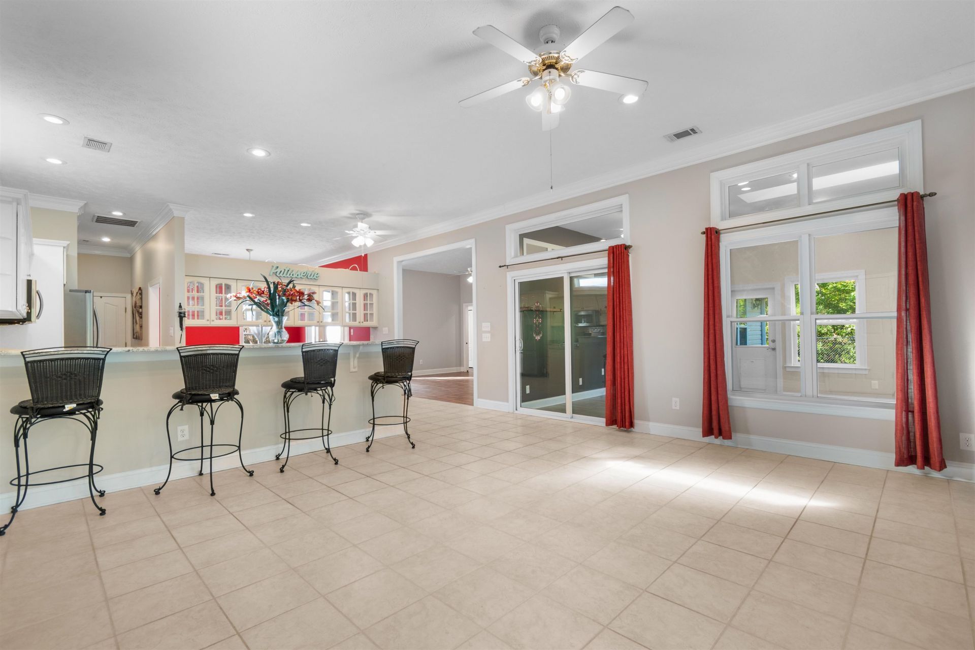 329 Cloverbrook Circle Photo 10