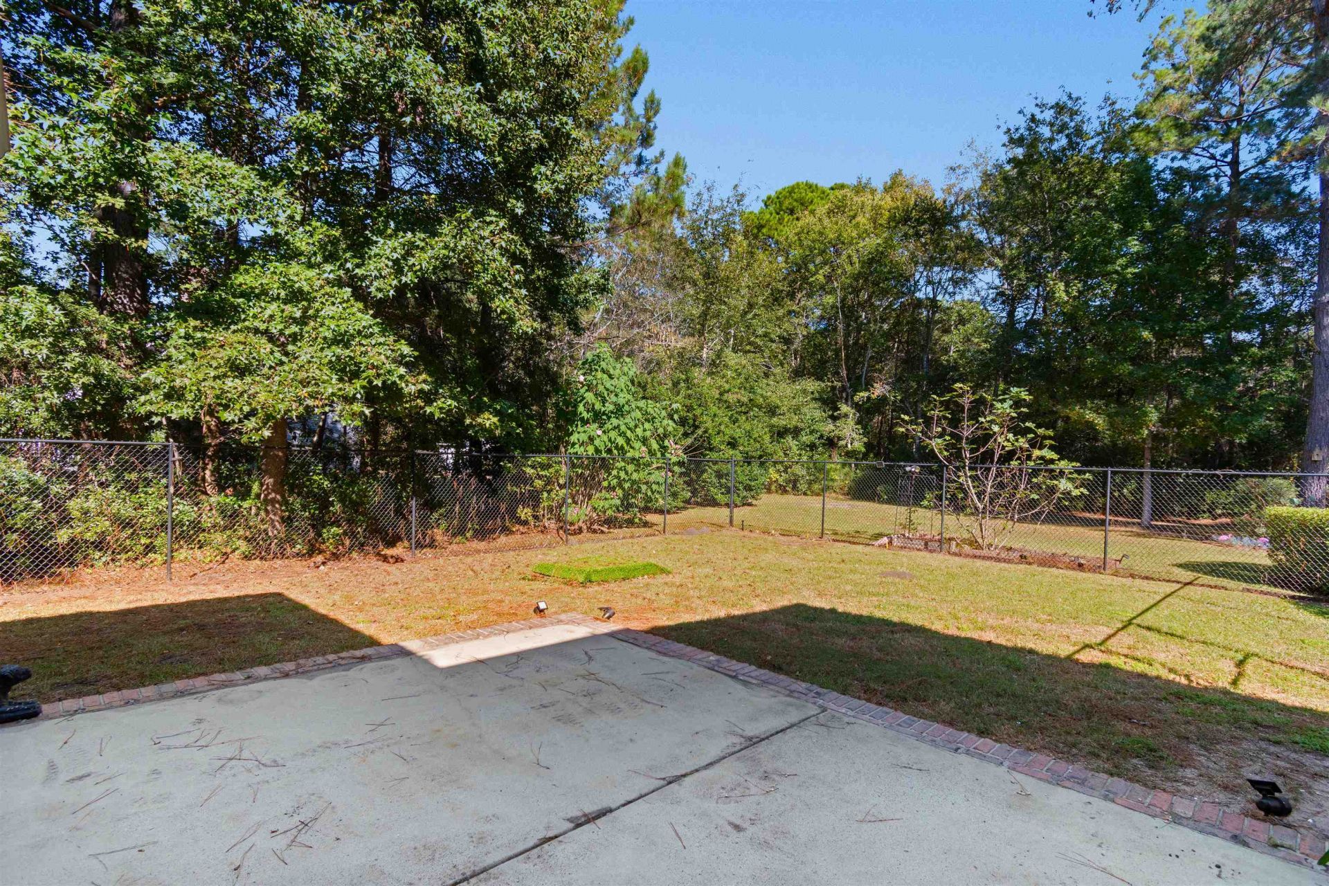 329 Cloverbrook Circle Photo 44