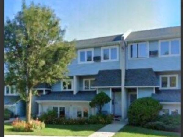 77 Highland Way, Victory Gardens, NJ 07801