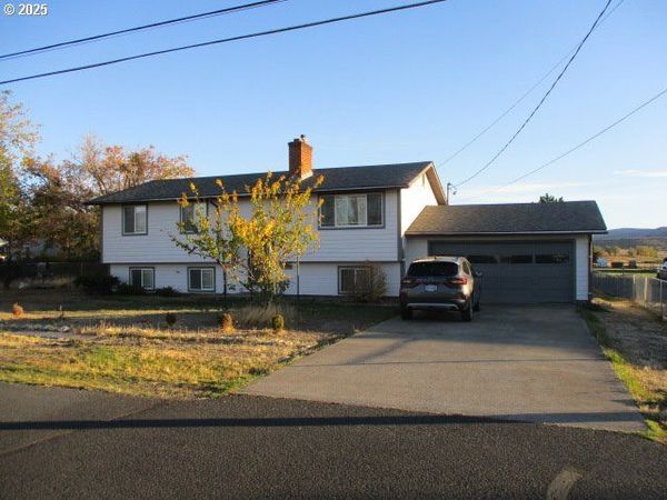 558 E FULTON ST, Union, OR 97883