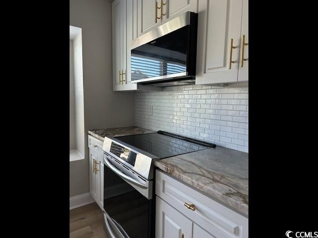 916 Emanon St. Photo 4