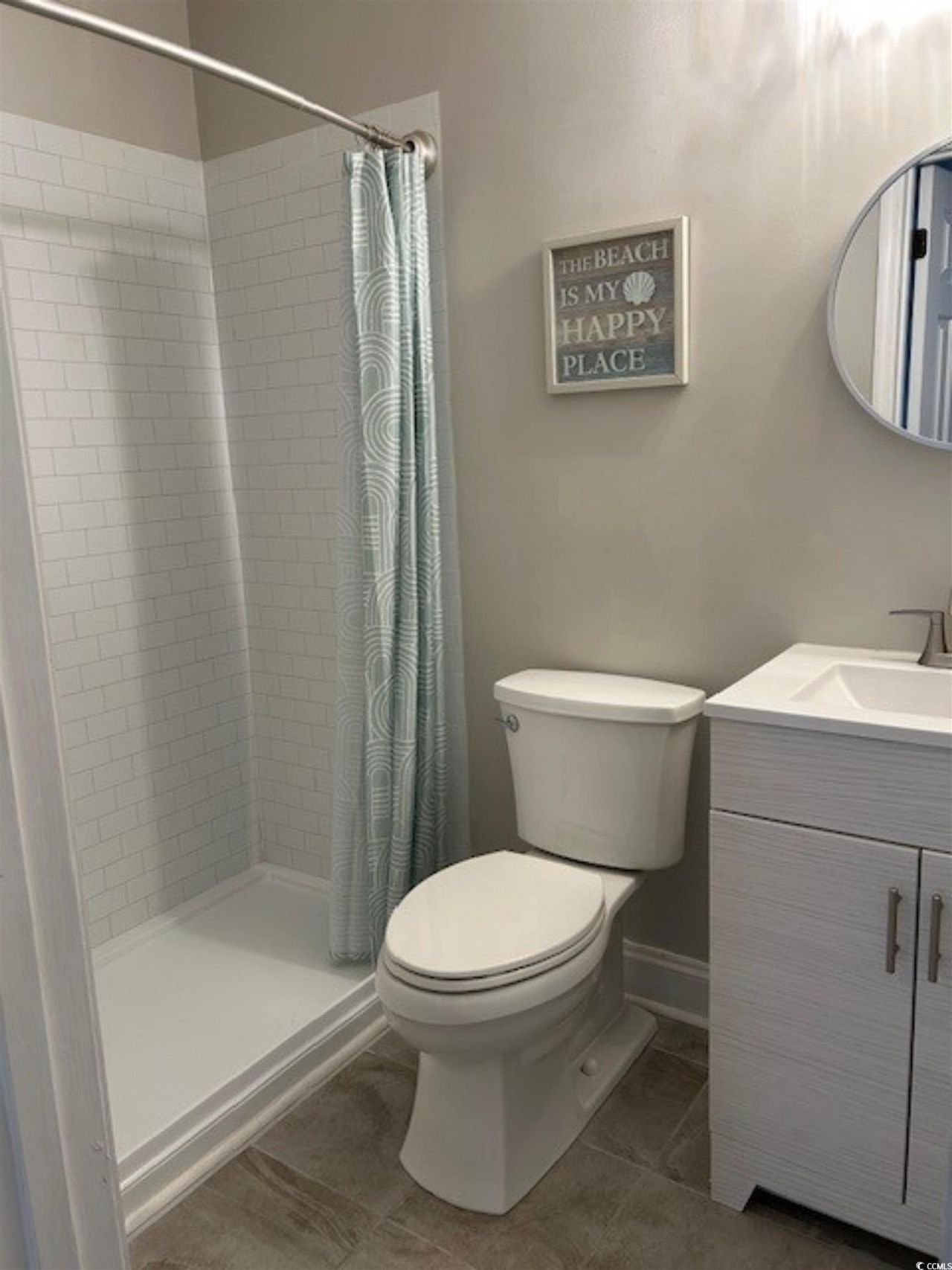 916 Emanon St. Photo 5