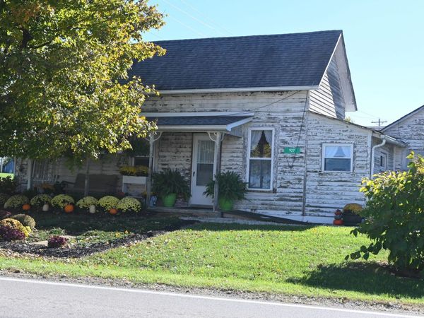 927 Sportsman Club Road, Newark, OH 43055