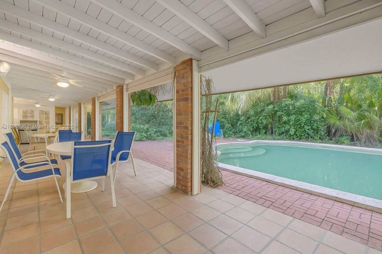 15000 Old Cutler Rd, Palmetto Bay, FL 33158 Photo