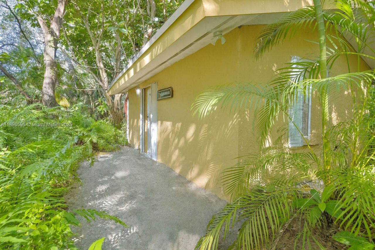 15000 Old Cutler Rd, Palmetto Bay, FL 33158 Photo