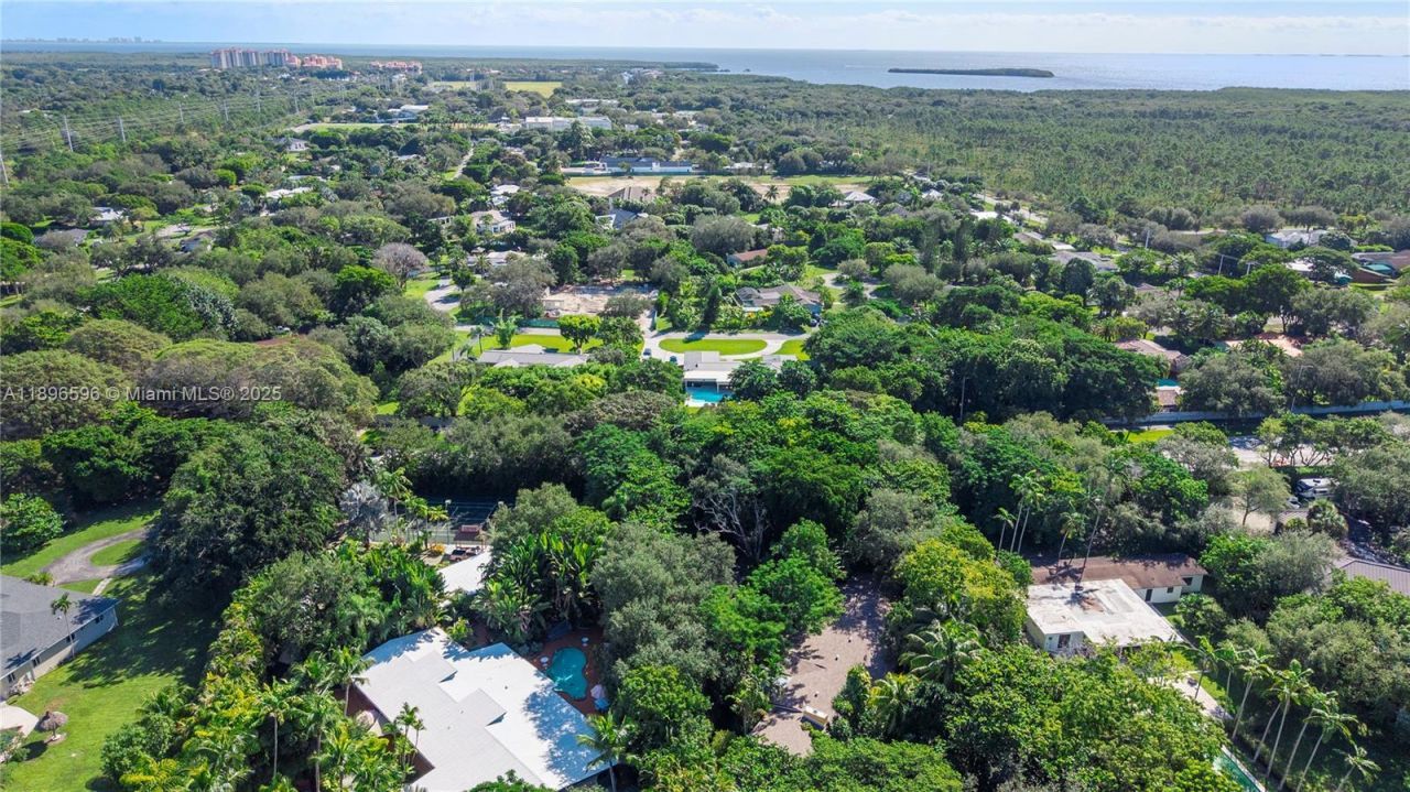 15000 Old Cutler Rd, Palmetto Bay, FL 33158 Photo