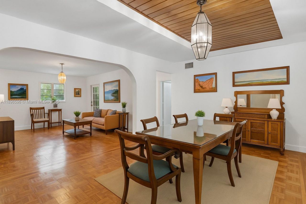 15000 Old Cutler Rd, Palmetto Bay, FL 33158 Photo