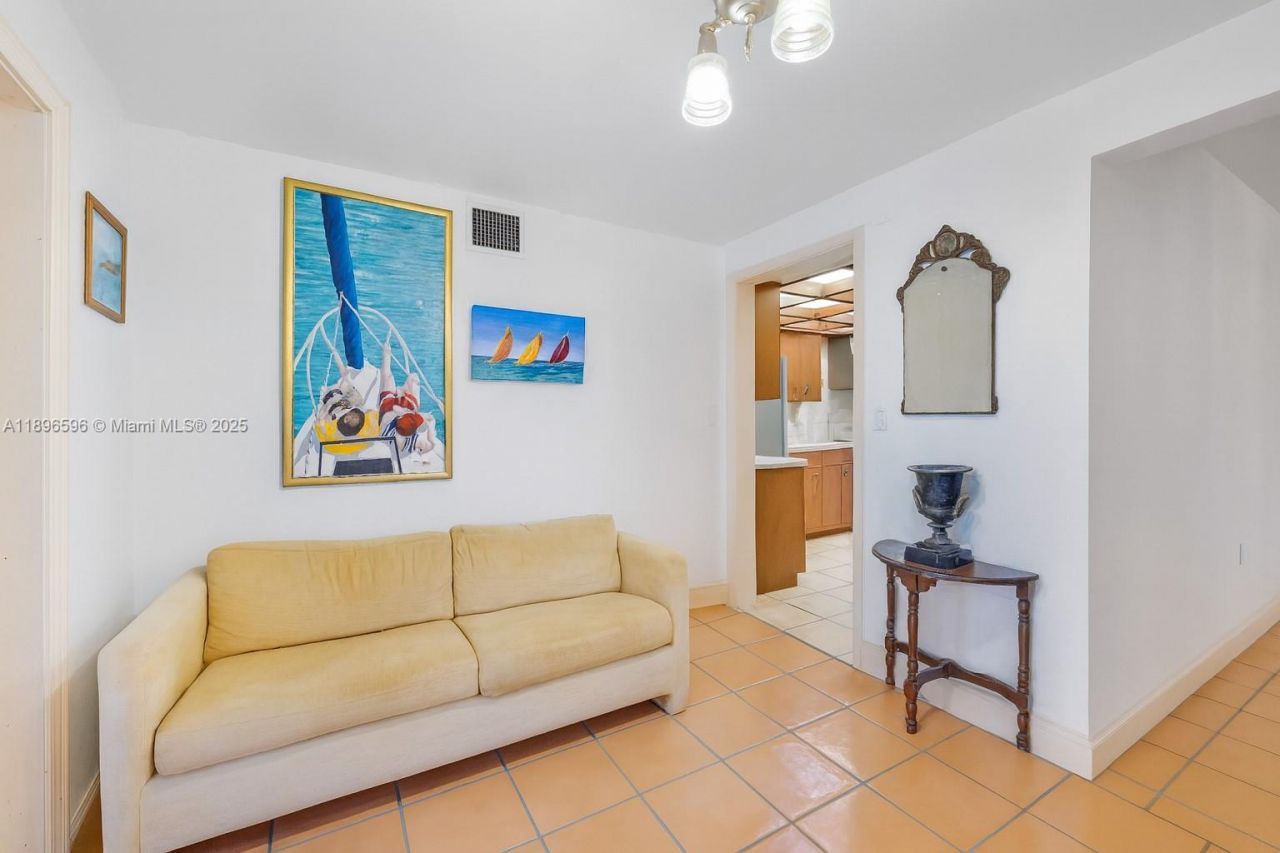 15000 Old Cutler Rd, Palmetto Bay, FL 33158 Photo