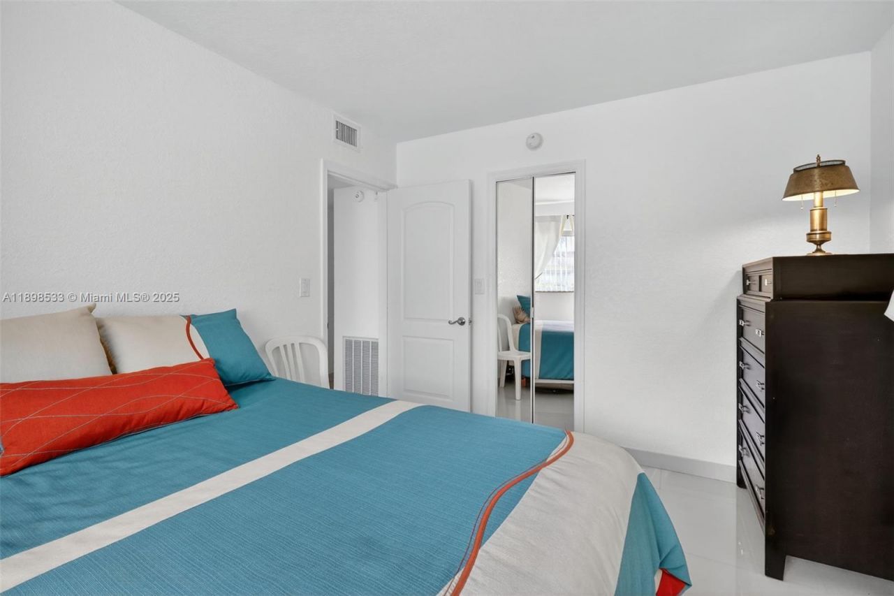 17090 NE 14th Ave, Unit 103, Miami, FL 33162 Photo