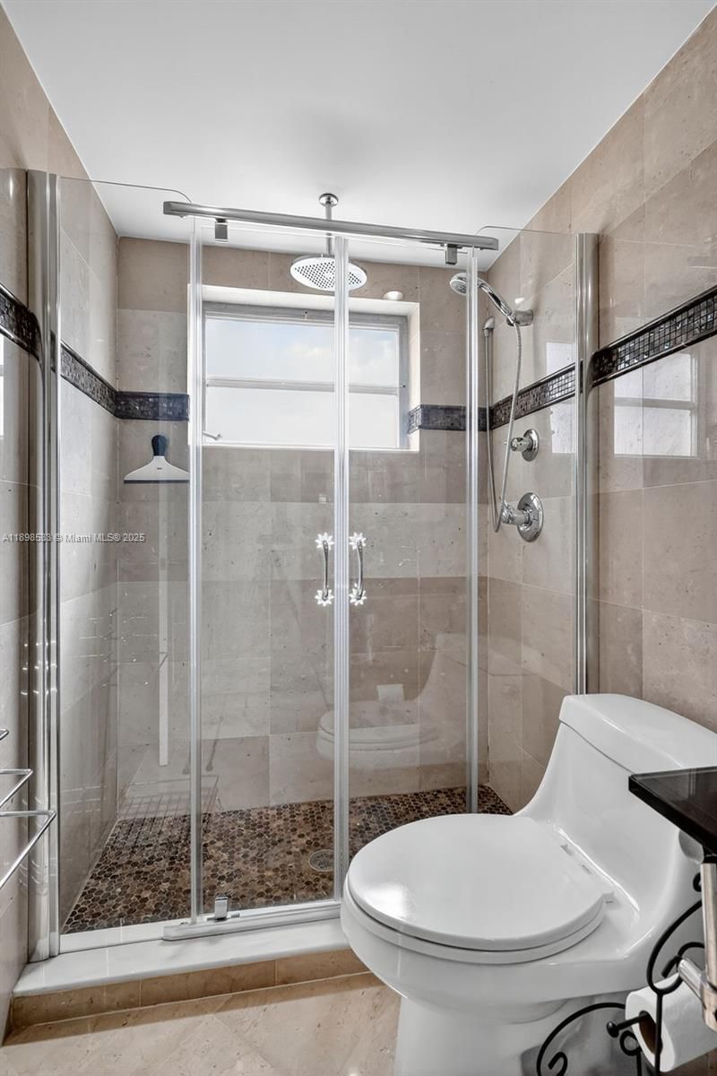 17090 NE 14th Ave, Unit 103, Miami, FL 33162 Photo