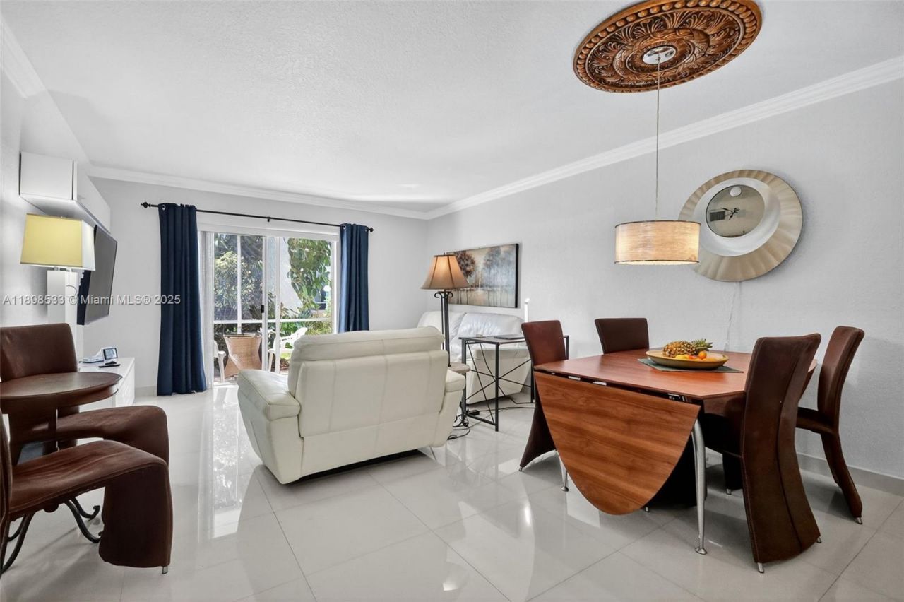 17090 NE 14th Ave, Unit 103, Miami, FL 33162 Photo