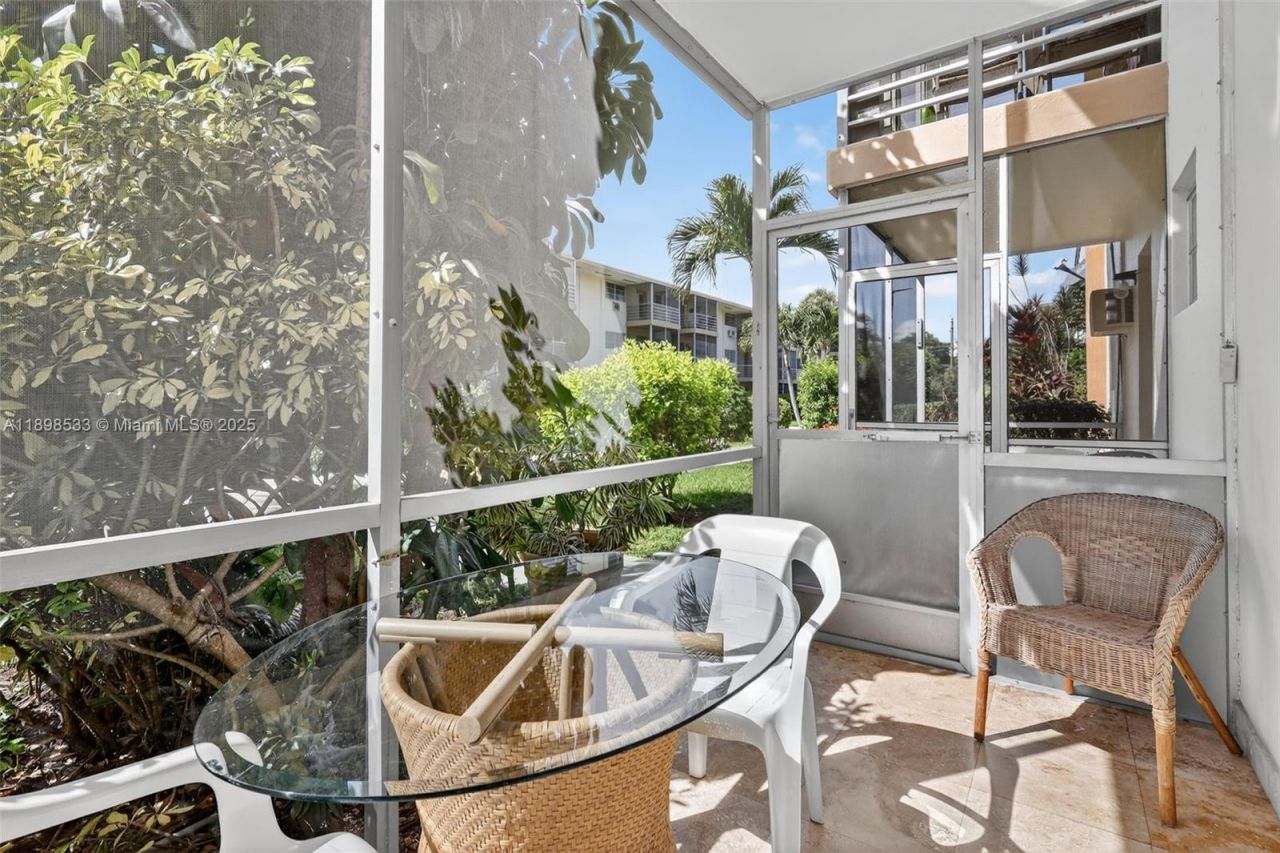 17090 NE 14th Ave, Unit 103, Miami, FL 33162 Photo