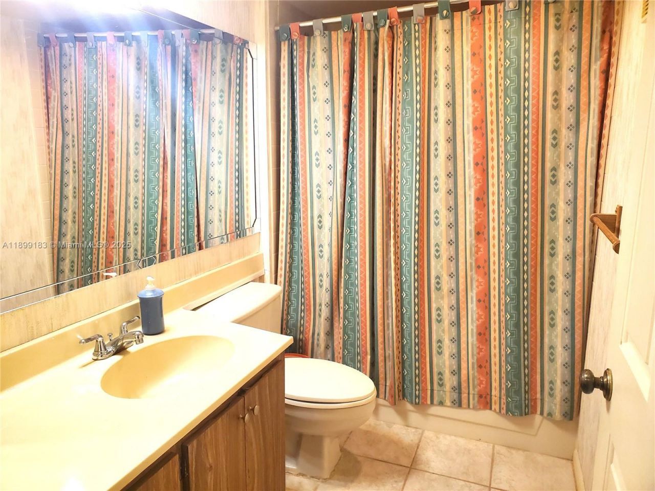 1705 Whitehall Dr, Unit 304, Davie, FL 33324 Photo