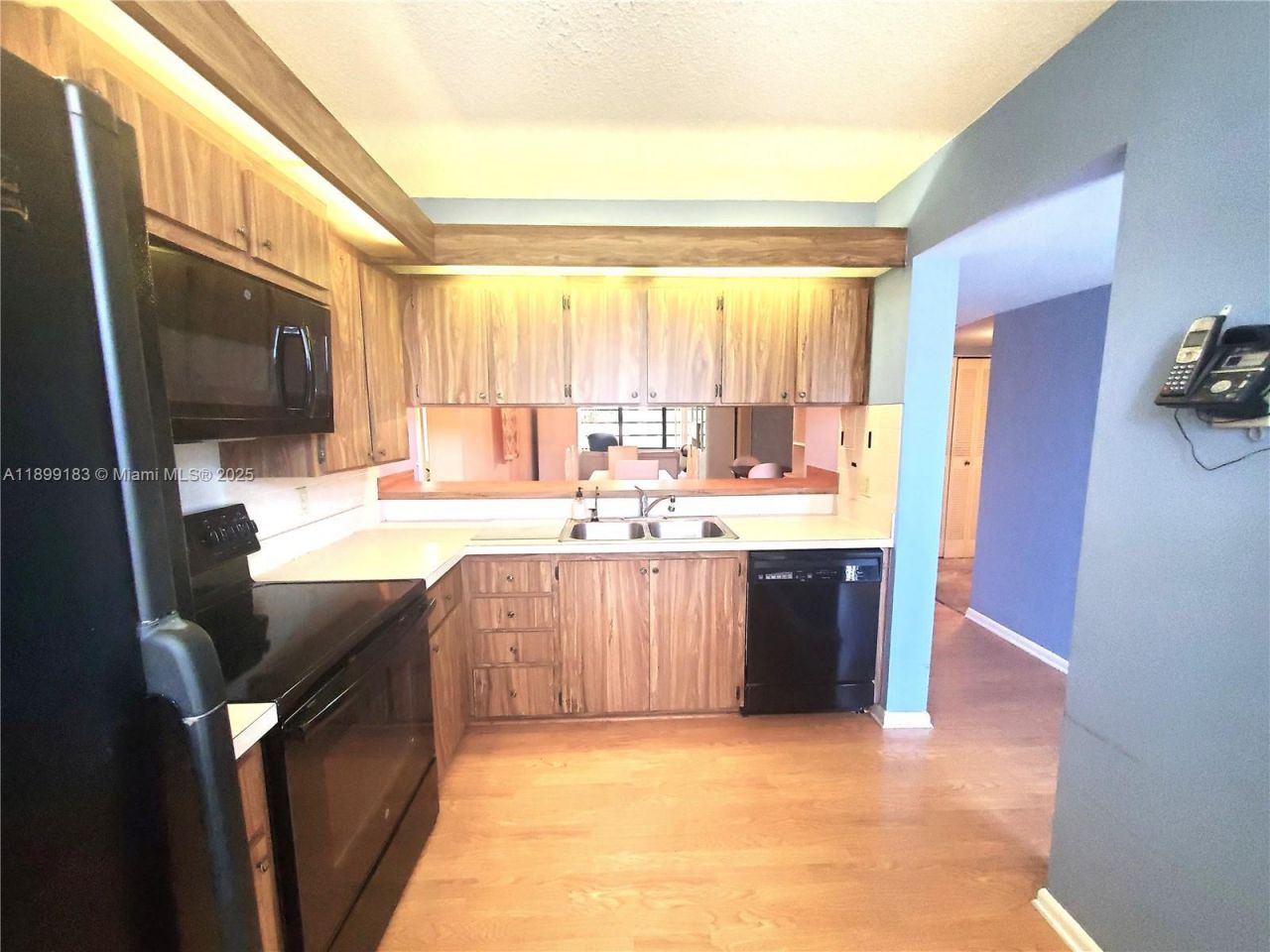 1705 Whitehall Dr, Unit 304, Davie, FL 33324 Photo