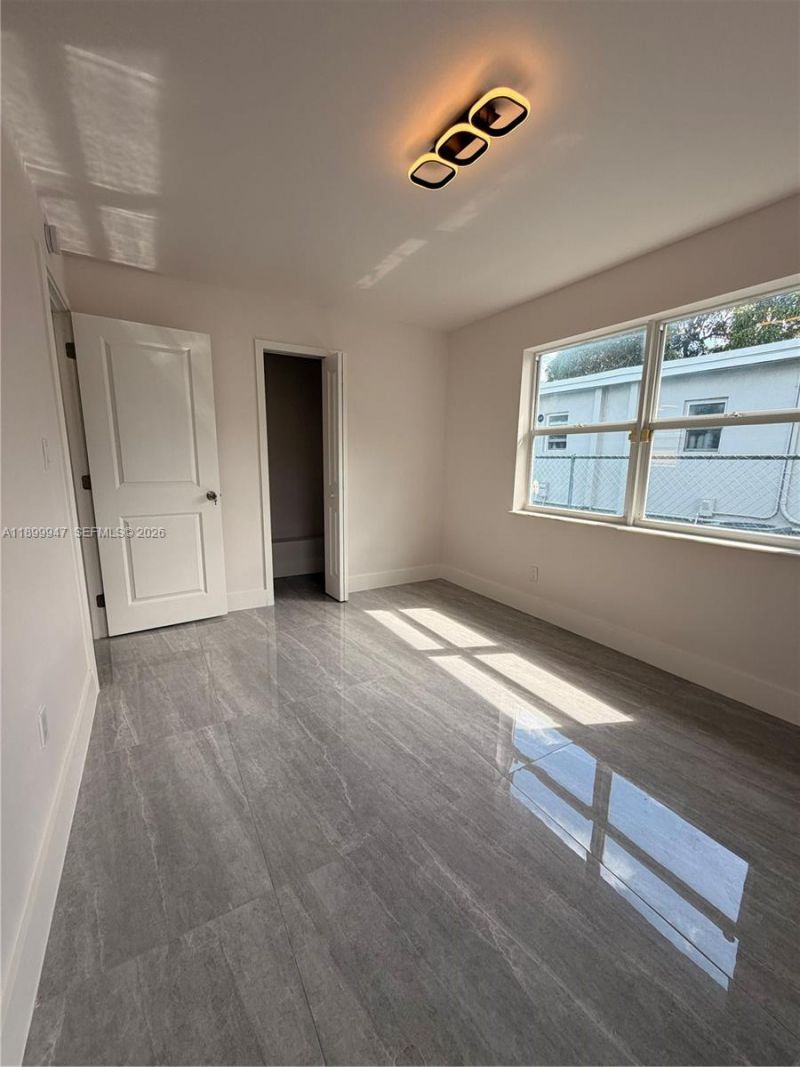 809 NW 12th Ave, Fort Lauderdale, FL 33311 Photo