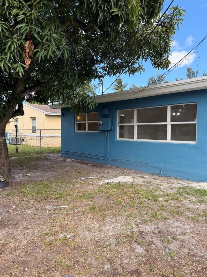 809 NW 12th Ave, Fort Lauderdale, FL 33311 Photo