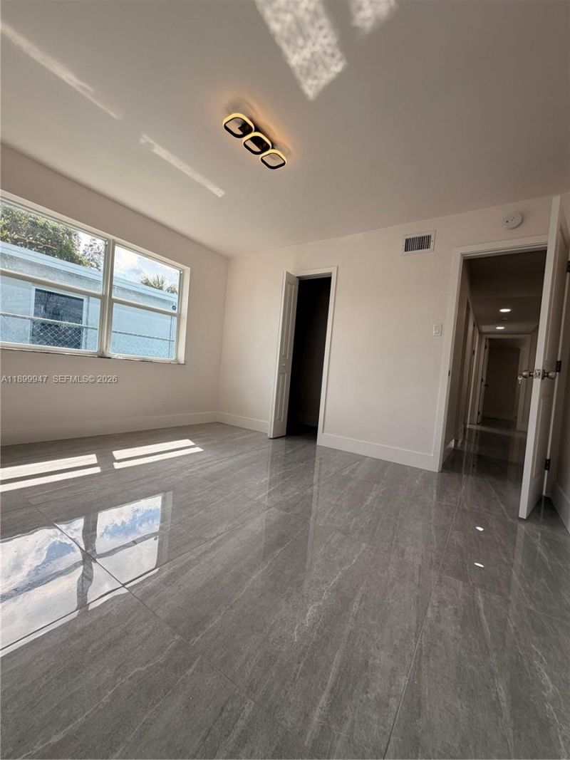 809 NW 12th Ave, Fort Lauderdale, FL 33311 Photo