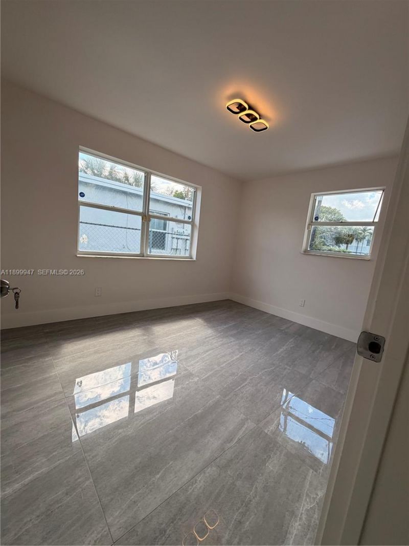 809 NW 12th Ave, Fort Lauderdale, FL 33311 Photo