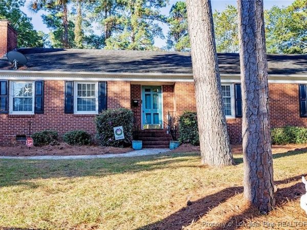 2527 Huntington Road, Fayetteville, NC 28303