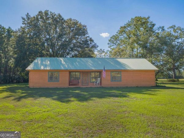 43 Dutch Road, Hortense, GA 31543