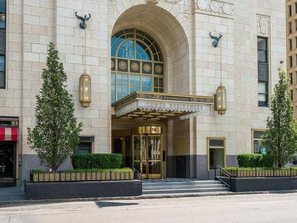 50 W Broad Street, Unit 2702, Columbus, OH 43215