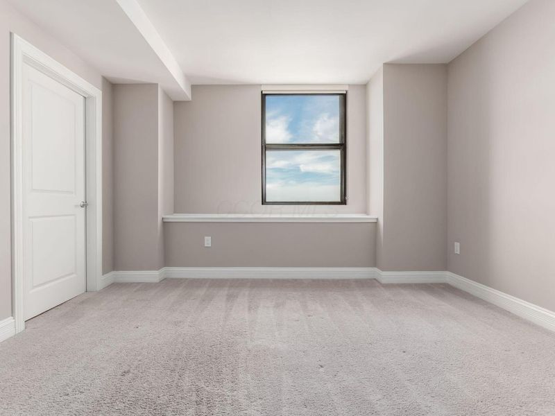 50 W Broad Street, Unit 2702, Columbus, OH 43215 Photo 16