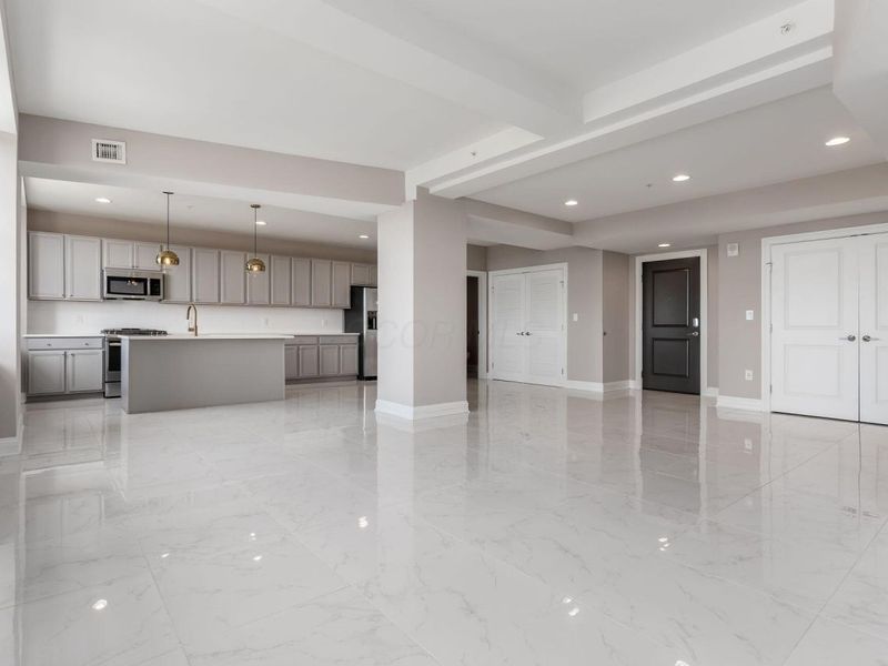 50 W Broad Street, Unit 2702, Columbus, OH 43215 Photo 3